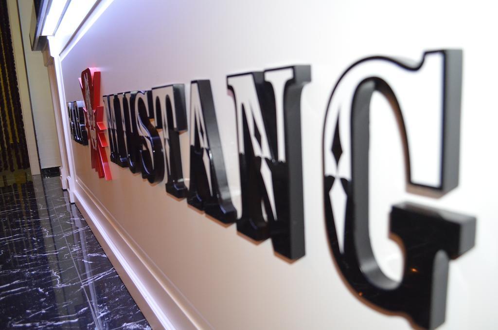 Hotel Mustang 4*
