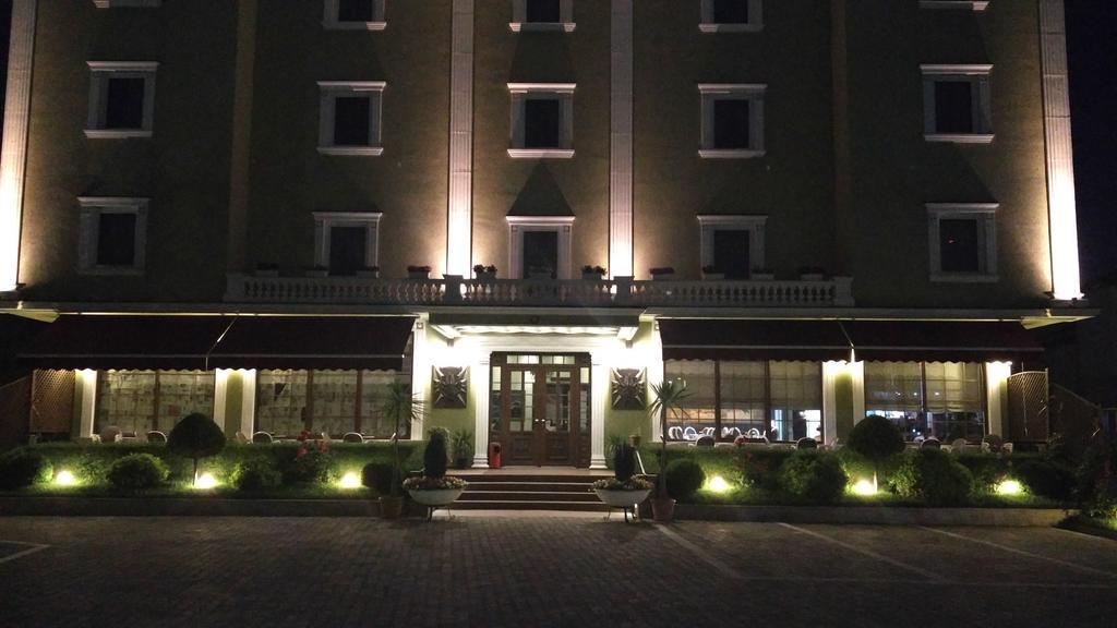 Hotel Mustang